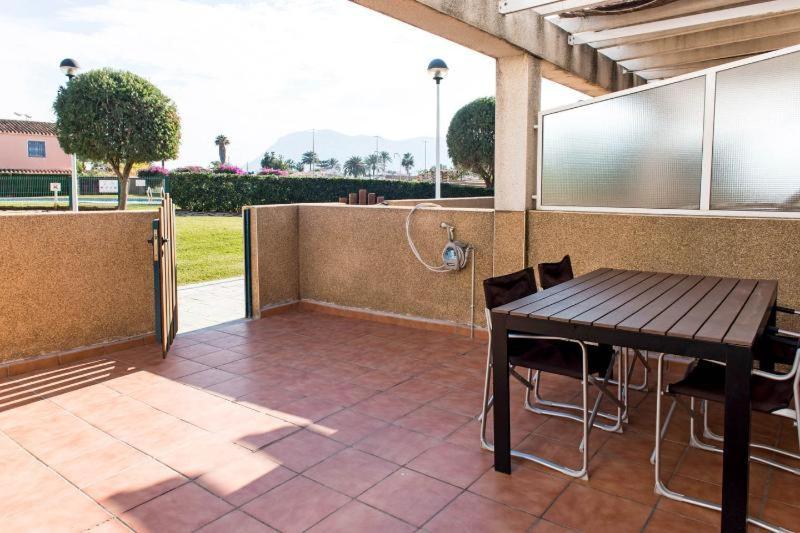 Chalet Coral Denia Luaran gambar